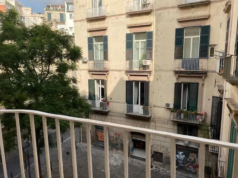 Casa Sangio Appartamento Nel Cuore Di Napoli 0*, Naples